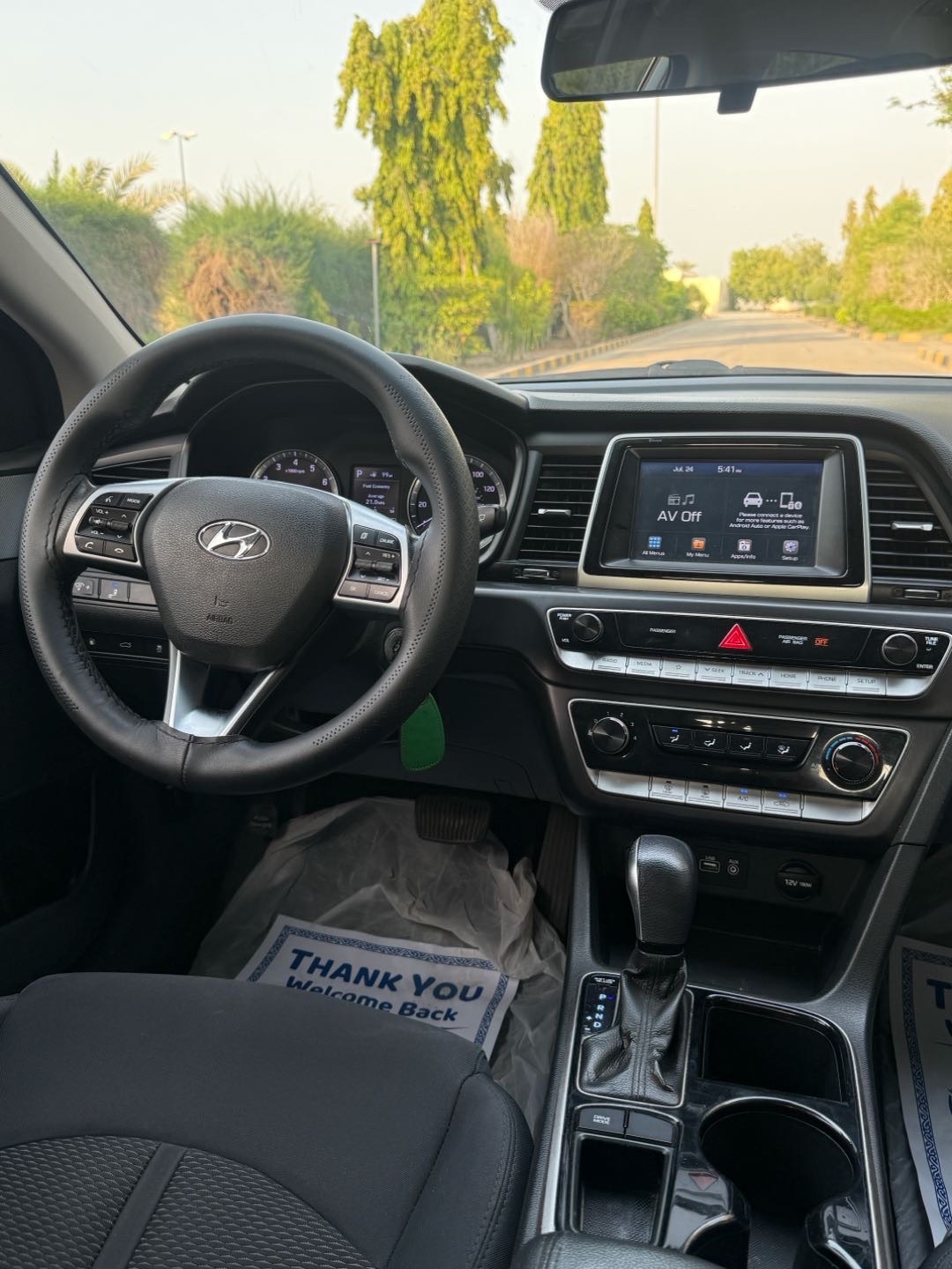 2018 Hyundai Sonata thumbnail 2