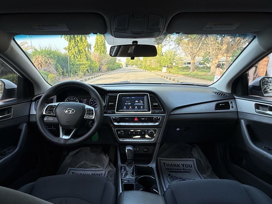 2018 Hyundai Sonata thumbnail 4