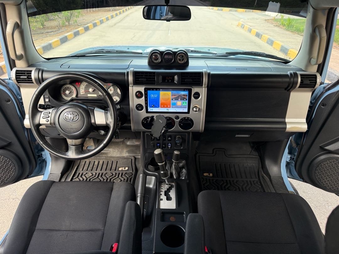2008 Toyota FJ Cruiser Base thumbnail 7