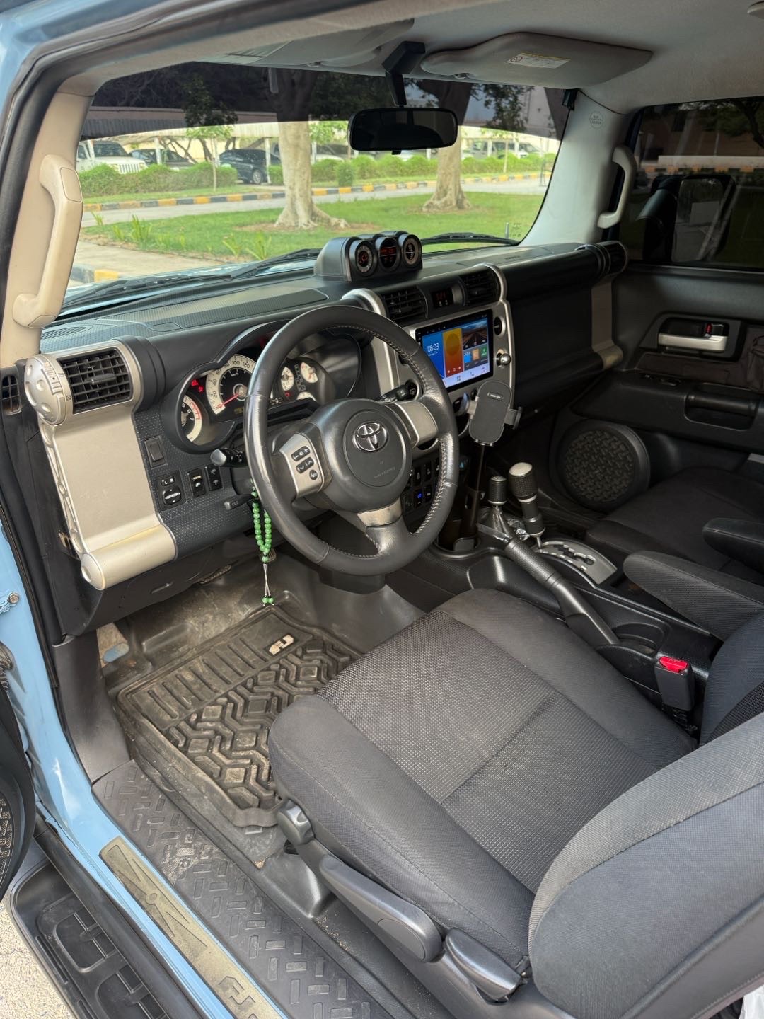 2008 Toyota FJ Cruiser Base thumbnail 12