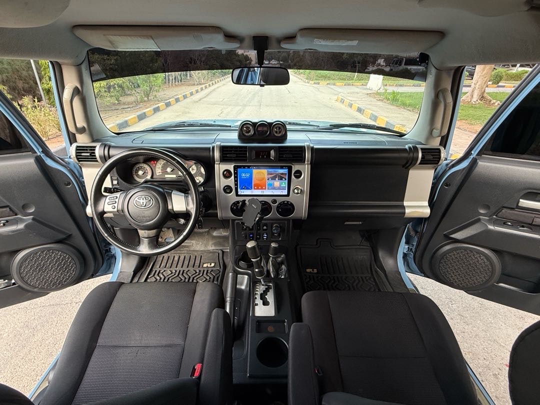 2008 Toyota FJ Cruiser Base thumbnail 14