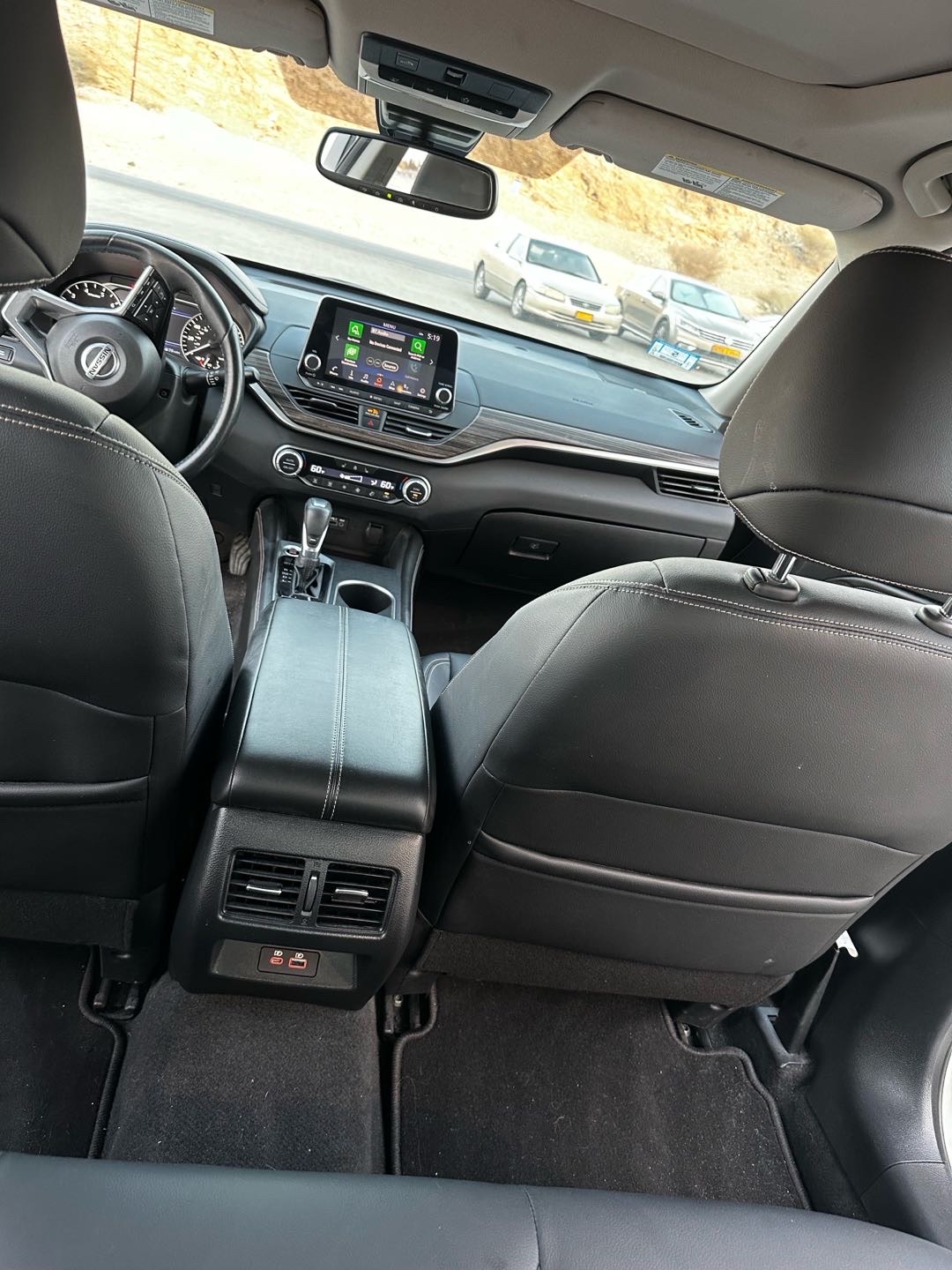 2019 Nissan Altima SL thumbnail 13
