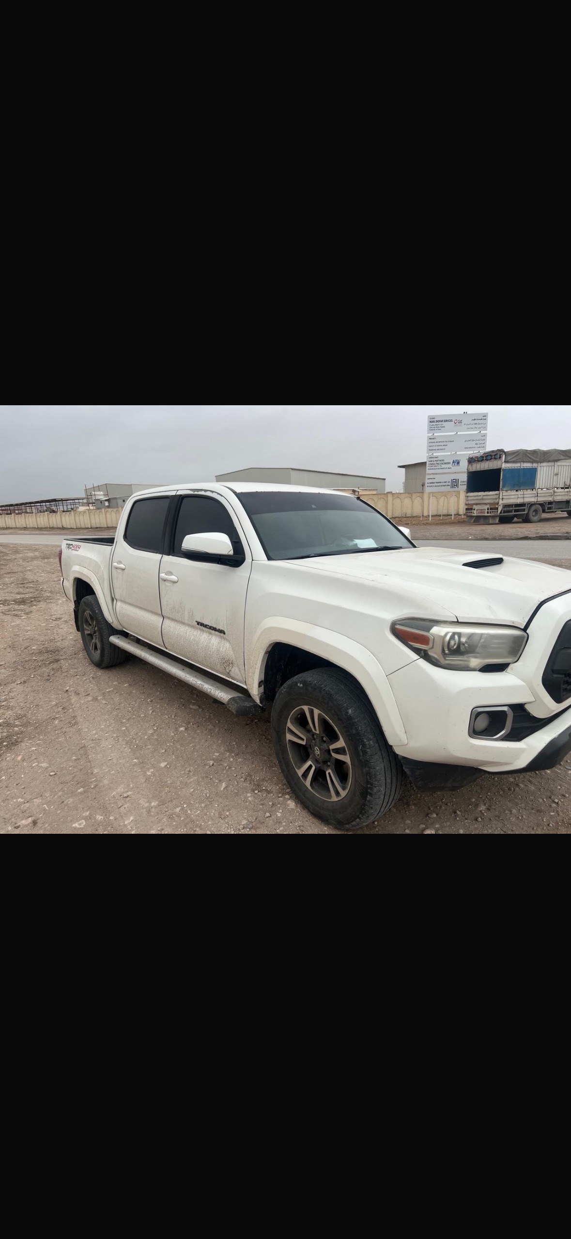 2019 Toyota Tacoma Trailhunter thumbnail 2