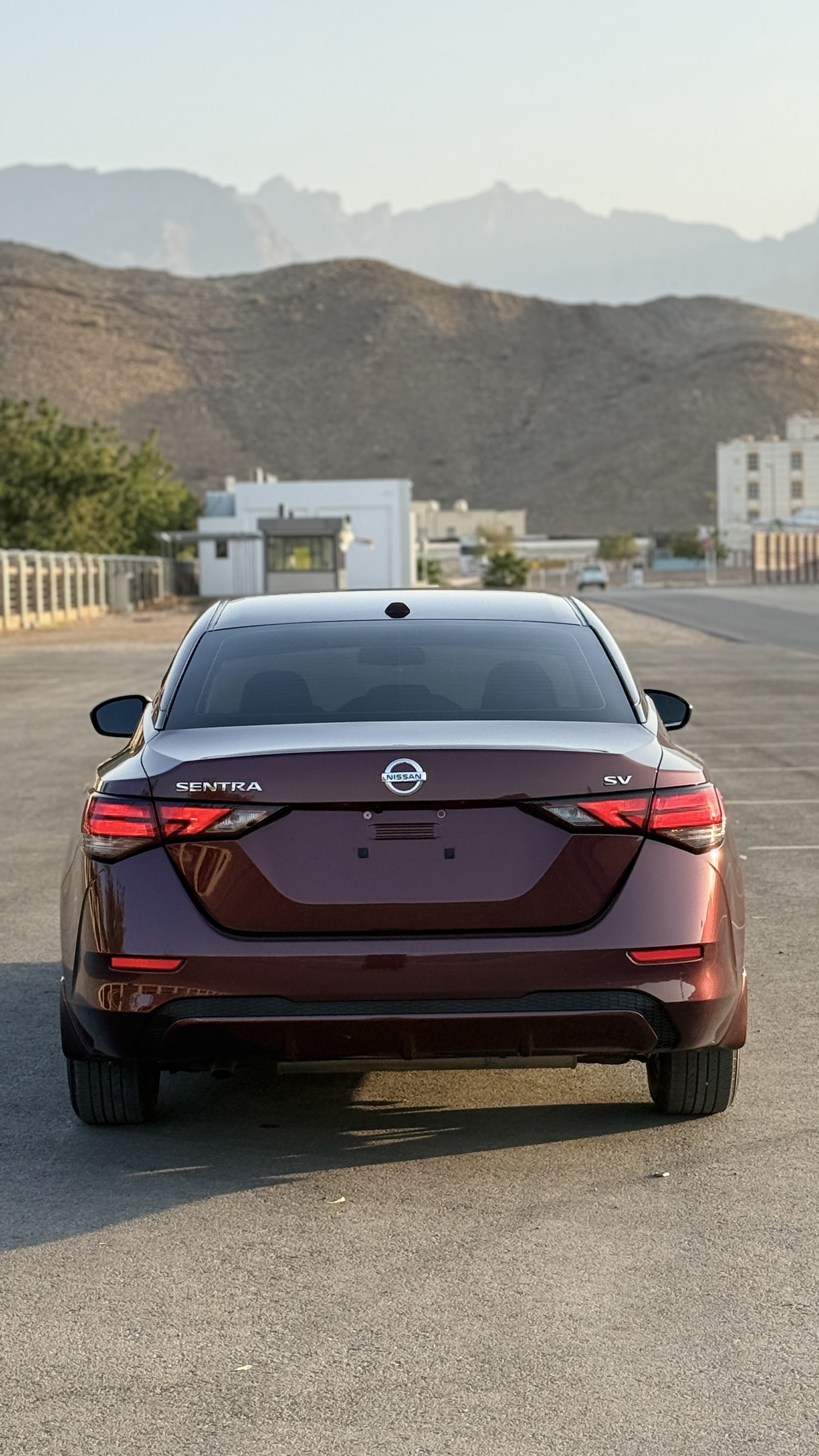 2021 Nissan Sentra SV thumbnail 4