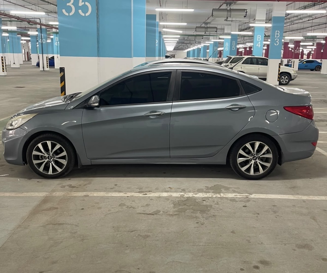 2018 Hyundai Accent Limited thumbnail 3