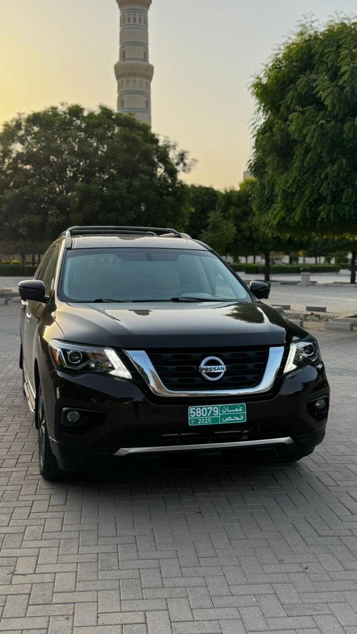 2020 Nissan Pathfinder Platinum thumbnail 7