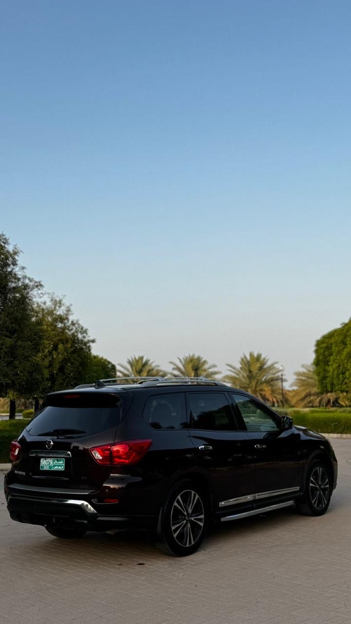2020 Nissan Pathfinder Platinum thumbnail 10