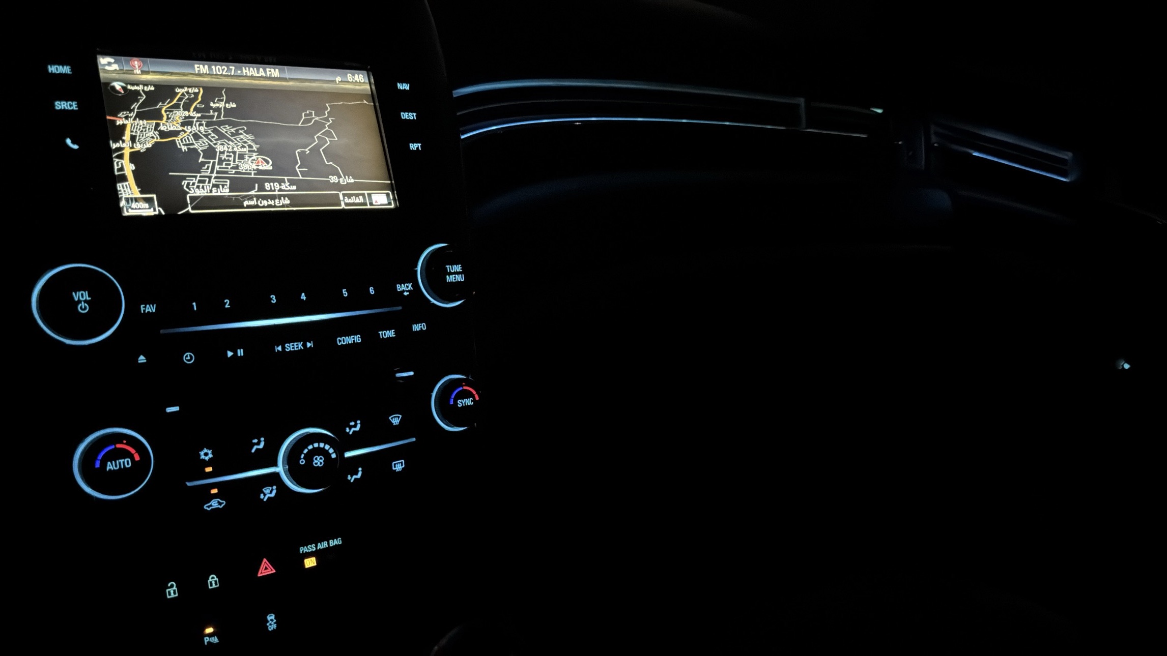 2016 Chevrolet Malibu LT thumbnail 12