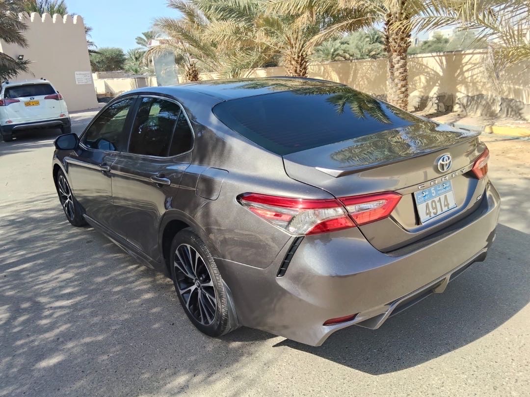 2018 Toyota Camry SE