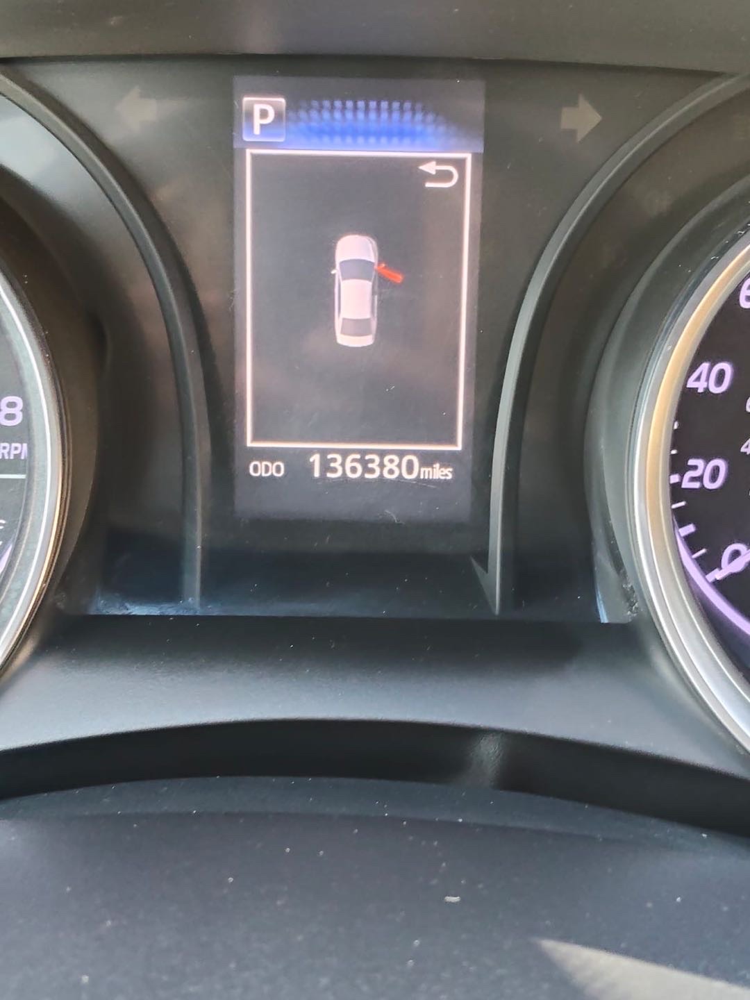 2018 Toyota Camry SE thumbnail 4