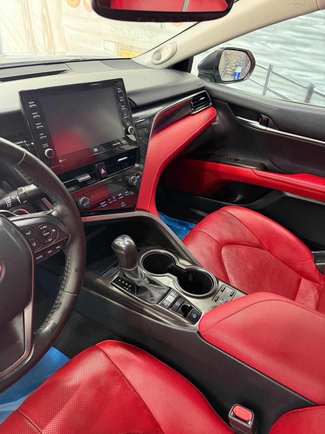 2021 Toyota Camry XSE thumbnail 9
