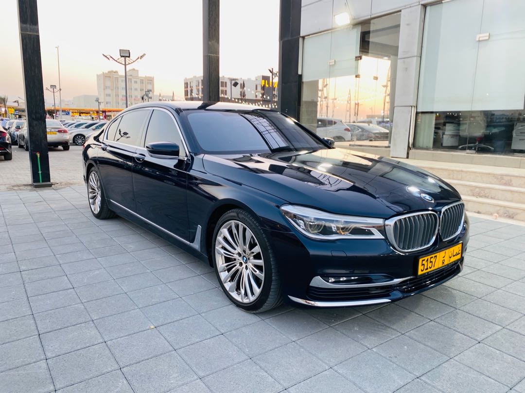 2016 BMW 7 Series 740Li thumbnail 5