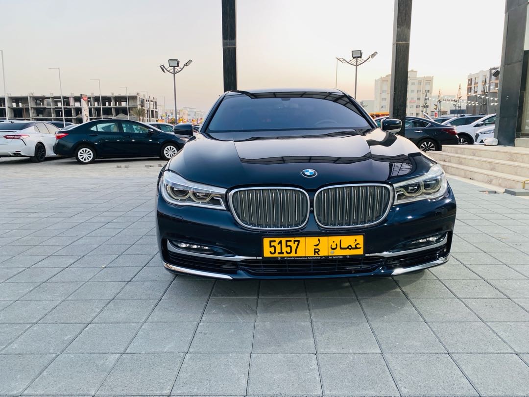 2016 BMW 7 Series 740Li thumbnail 8