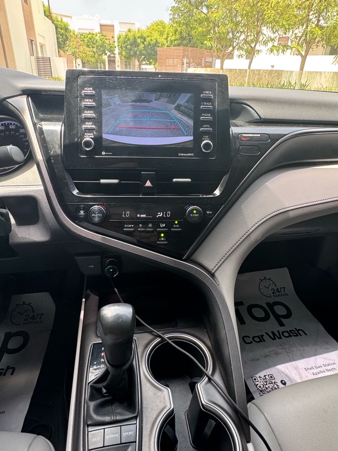 2023 Toyota Camry SE thumbnail 15