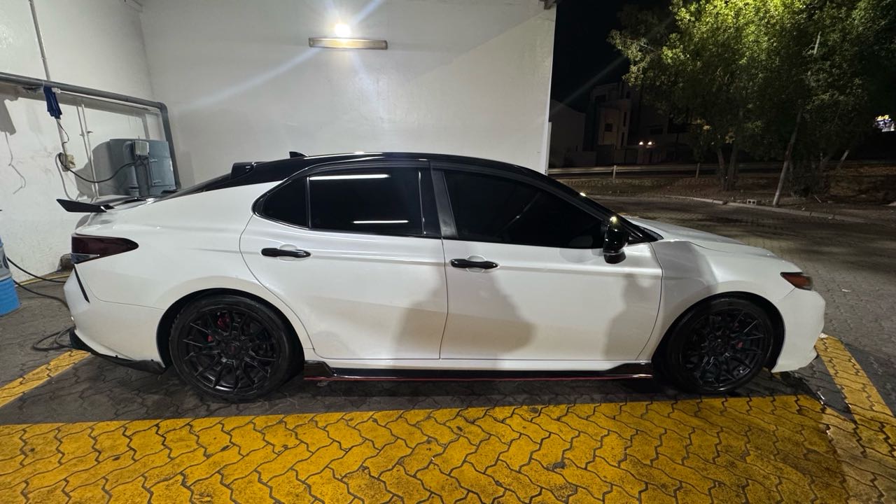 2020 Toyota Camry TRD thumbnail 9