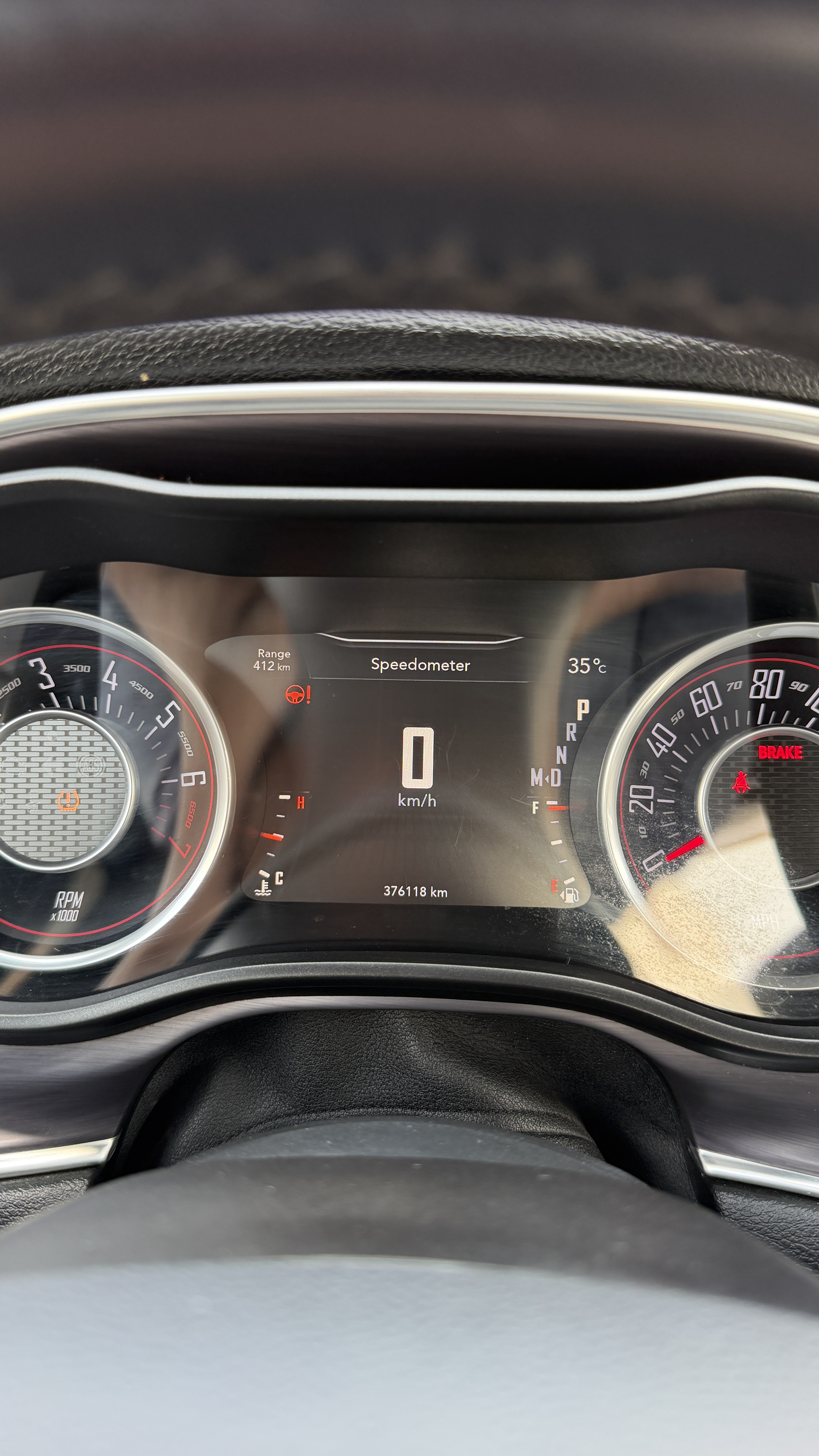 2016 Dodge Challenger SXT thumbnail 6