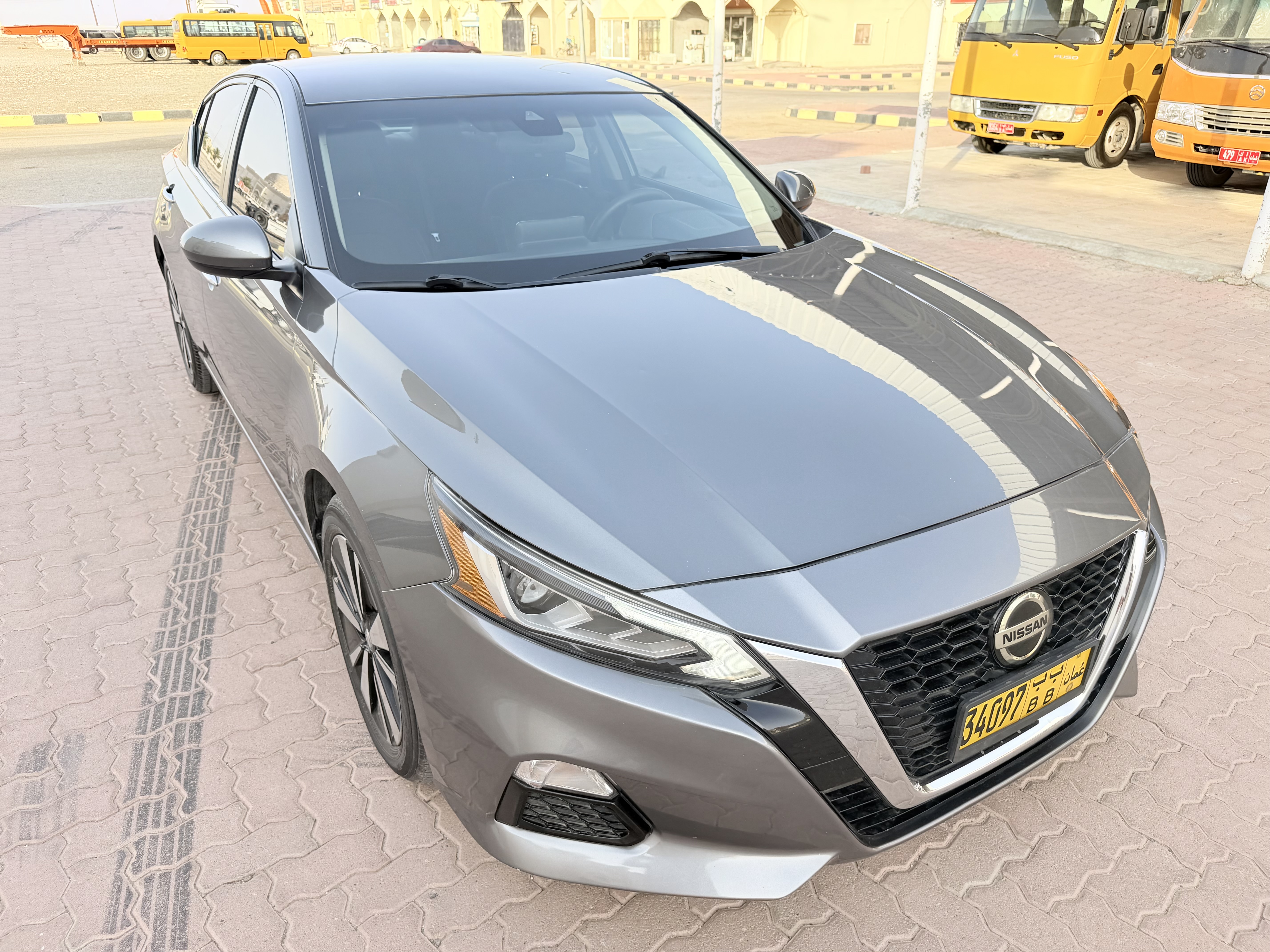 2021 Nissan Altima SV thumbnail 10