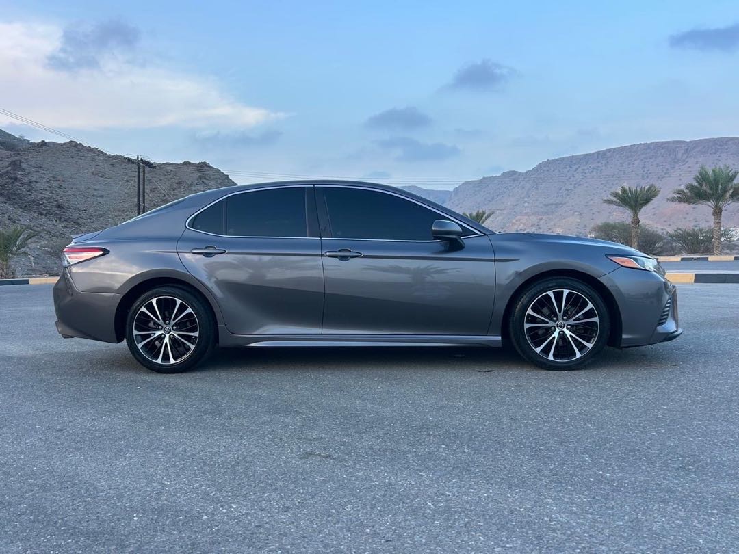 2019 Toyota Camry SE