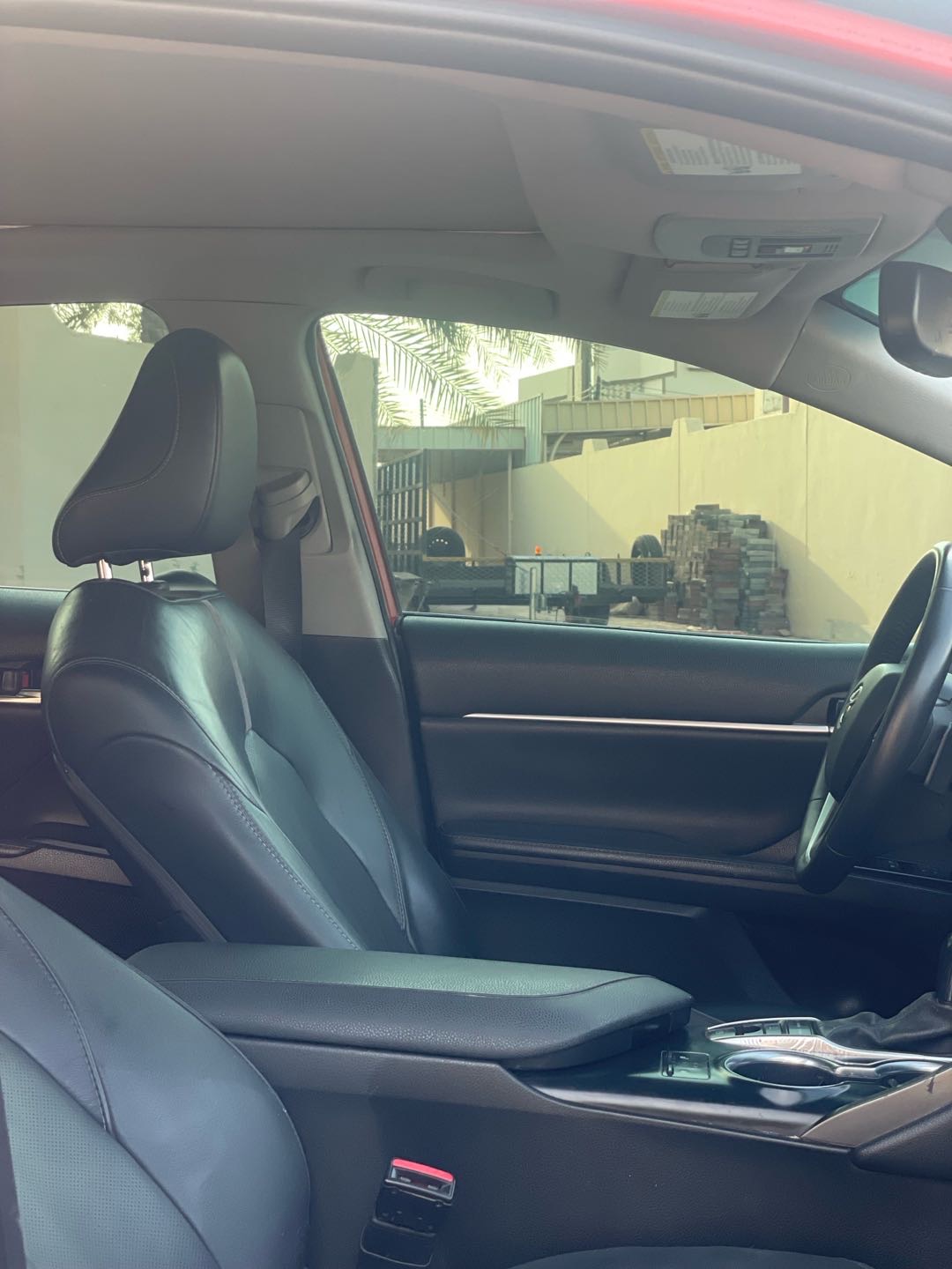 2020 Toyota Camry XSE thumbnail 4