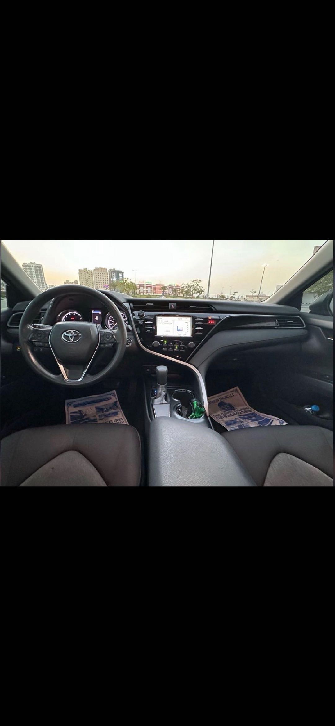 2019 Toyota Camry LE thumbnail 6