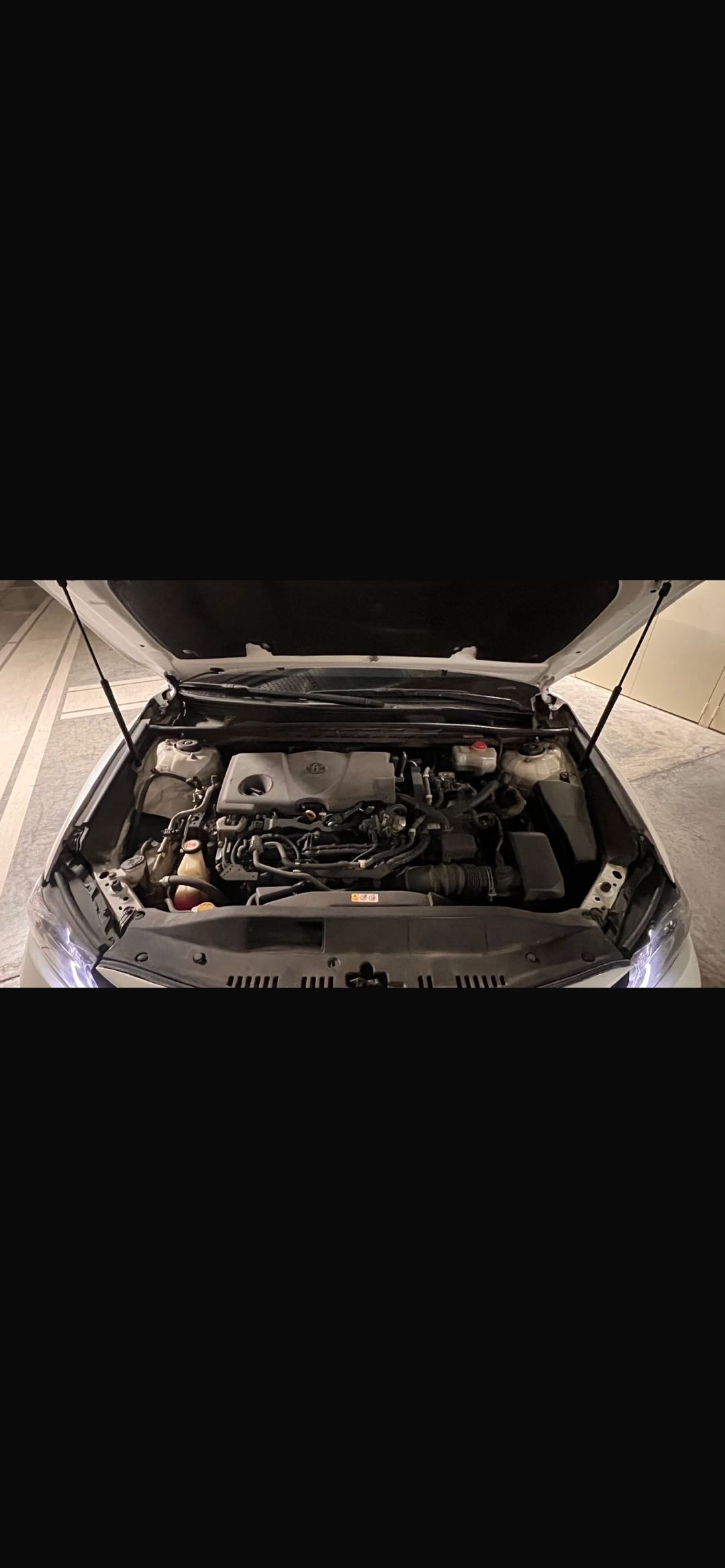 2021 Toyota Camry GLE thumbnail 6